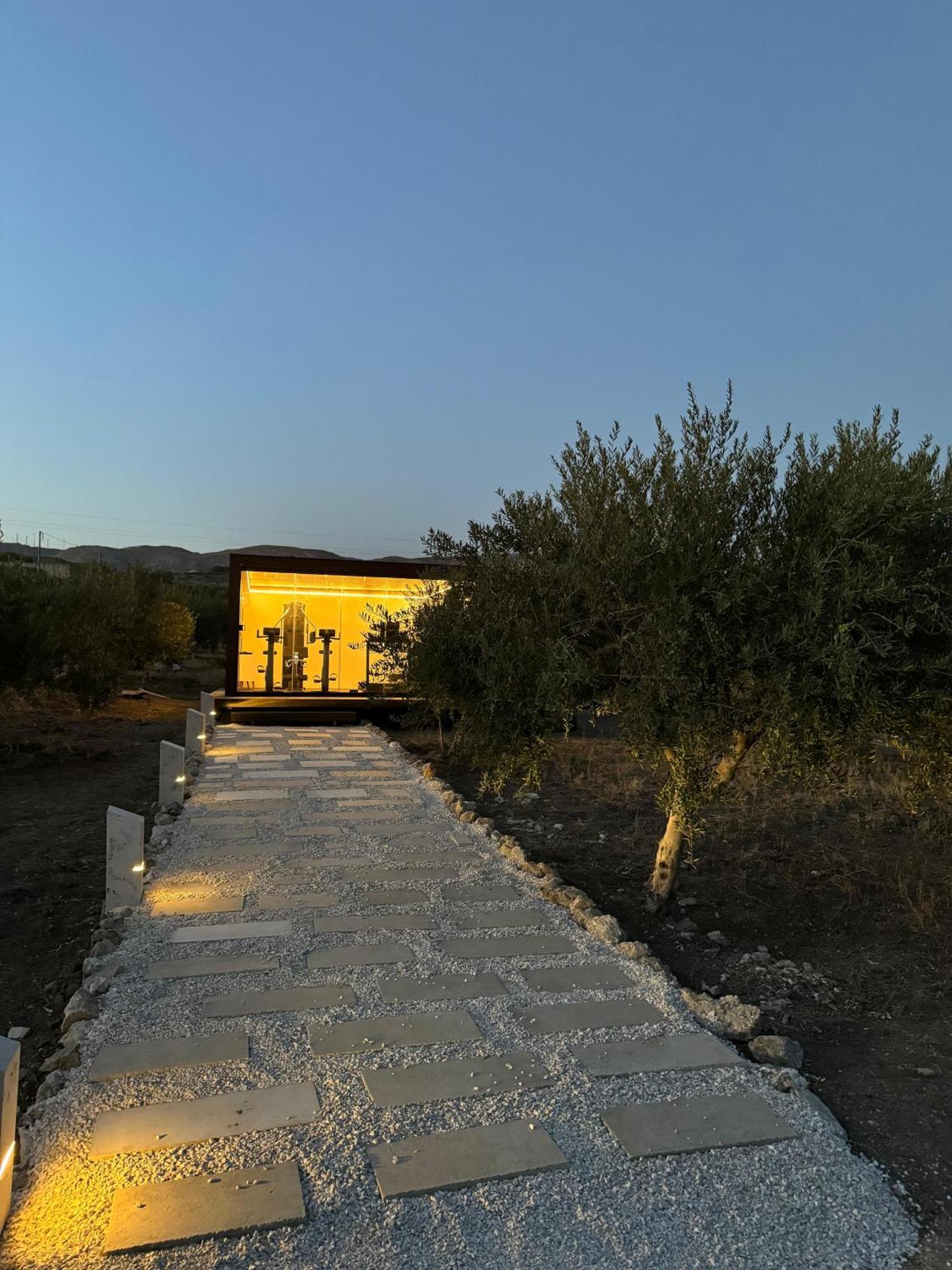 Borgo Giallonardo Wine Relais Реальмонте Экстерьер фото